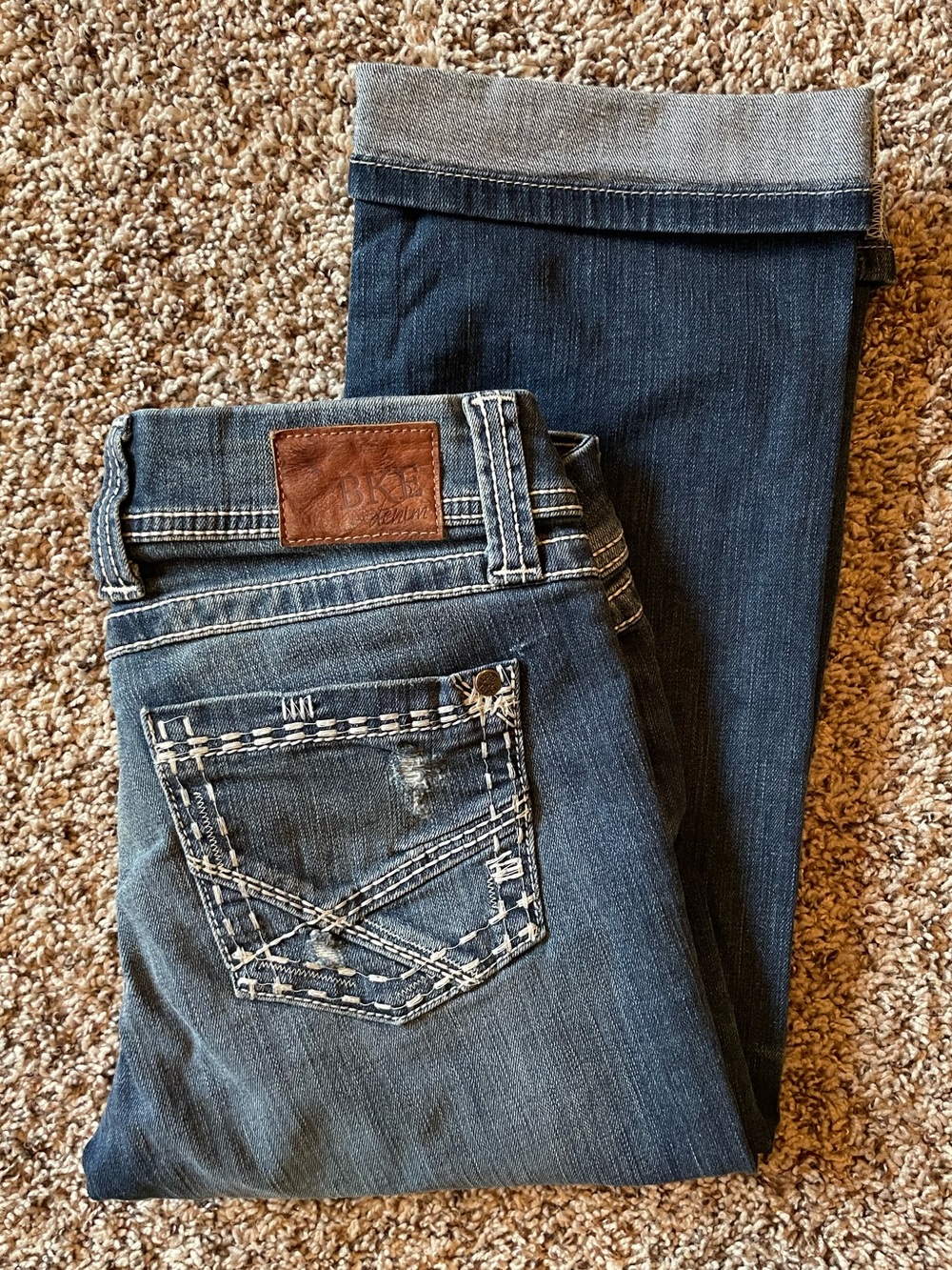 BKE Stella Crop Capri Denim Jeans women’s size 27 The Buckle Style BPL1004